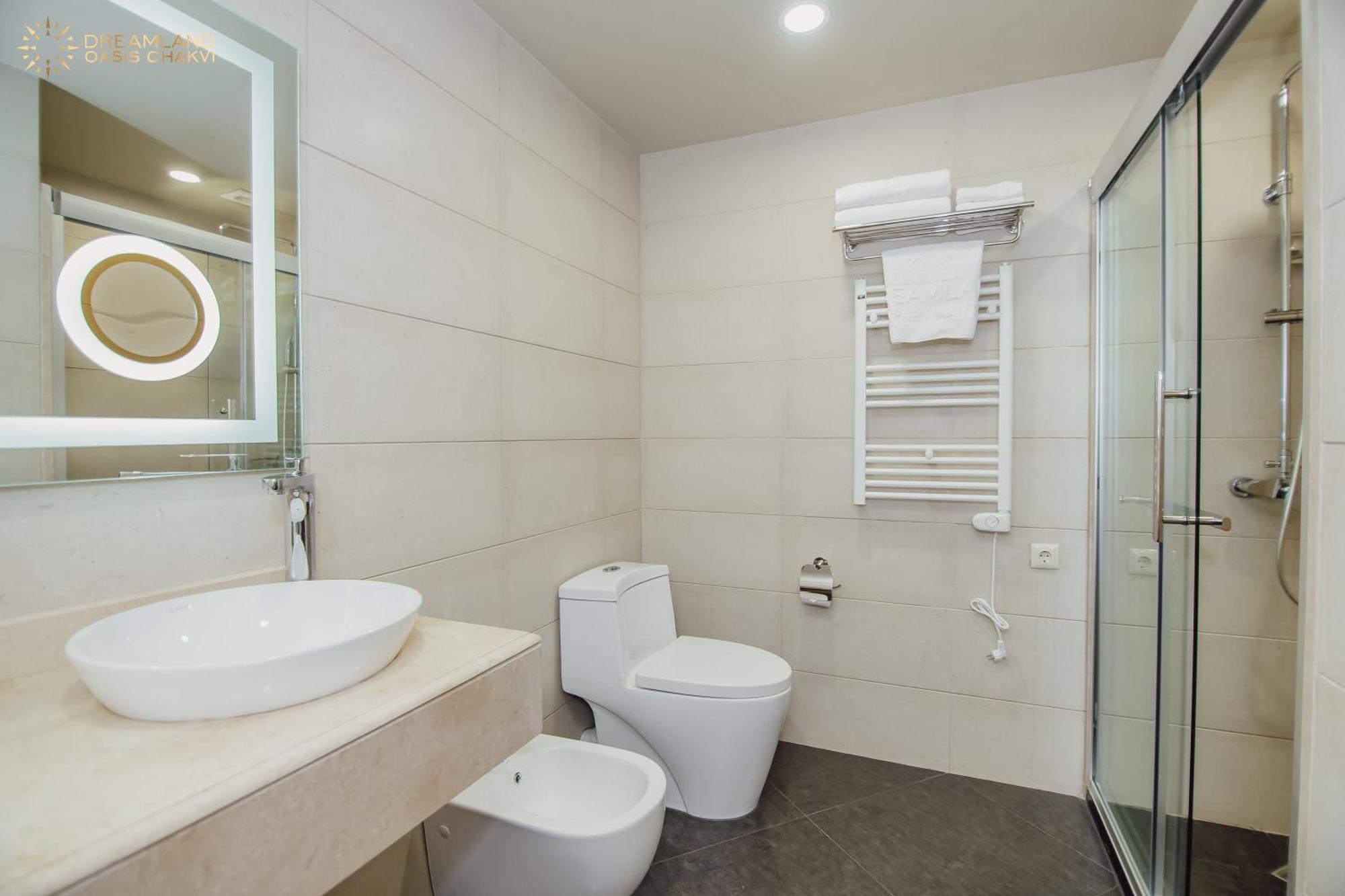 Dreamland Oasis Aparthotel Kobuleti Exterior photo