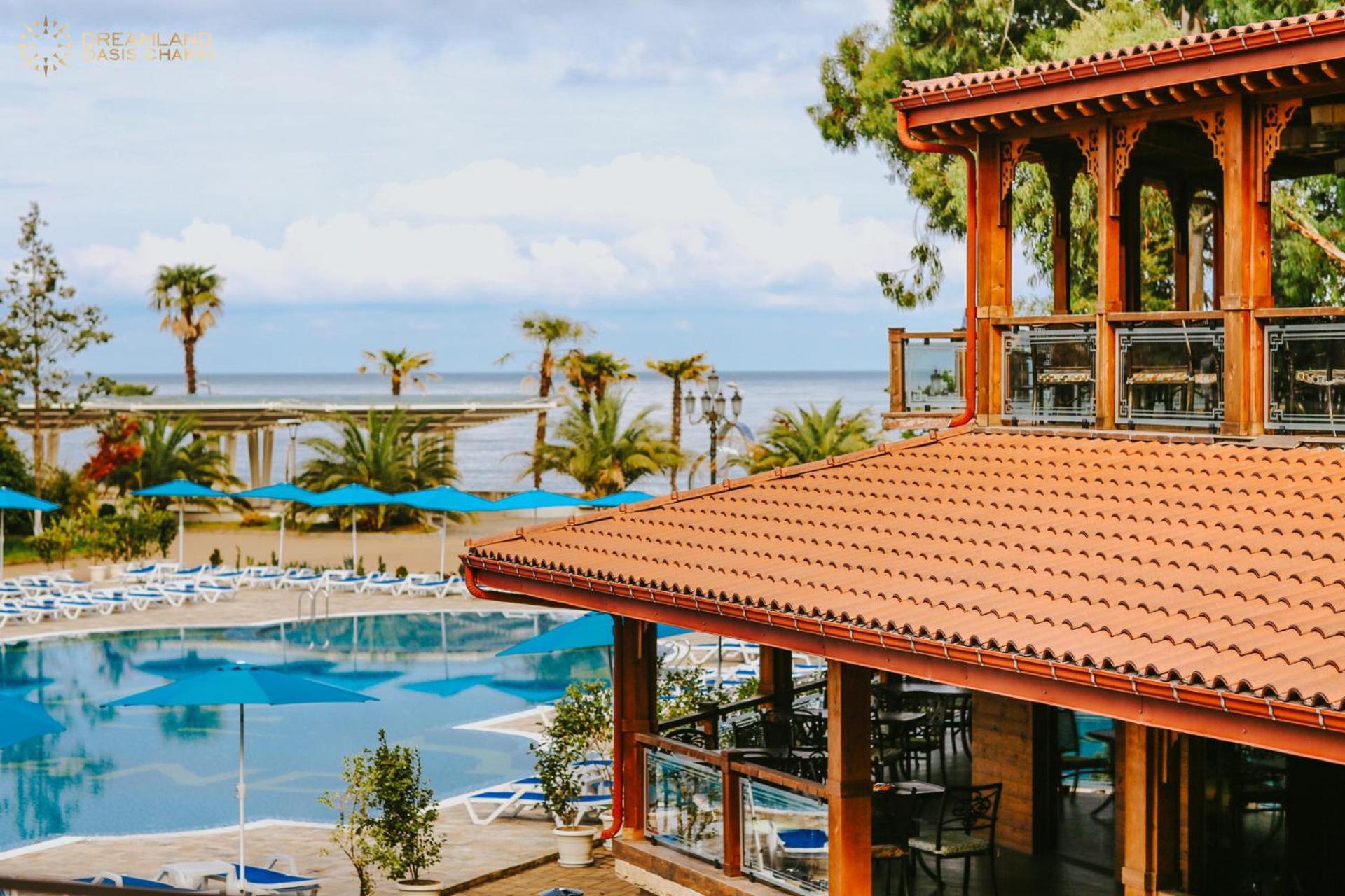 Dreamland Oasis Aparthotel Kobuleti Exterior photo